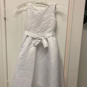 Girls dress